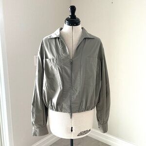 Fabiana Filippi Gray/Olive Green Bomber Jacket Italy V-Neck 2-way Zipper Sz 8
